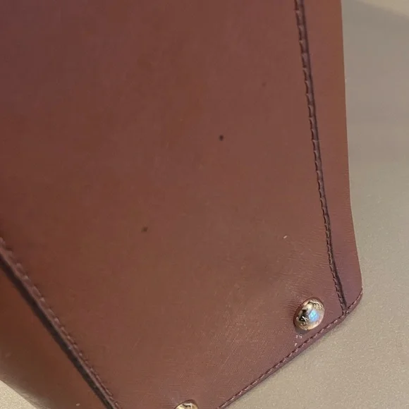 Michael Kors Large Hamilton Bag - Picture 5 of 16